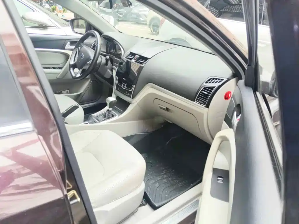Photo 13 - Geely Emgrand