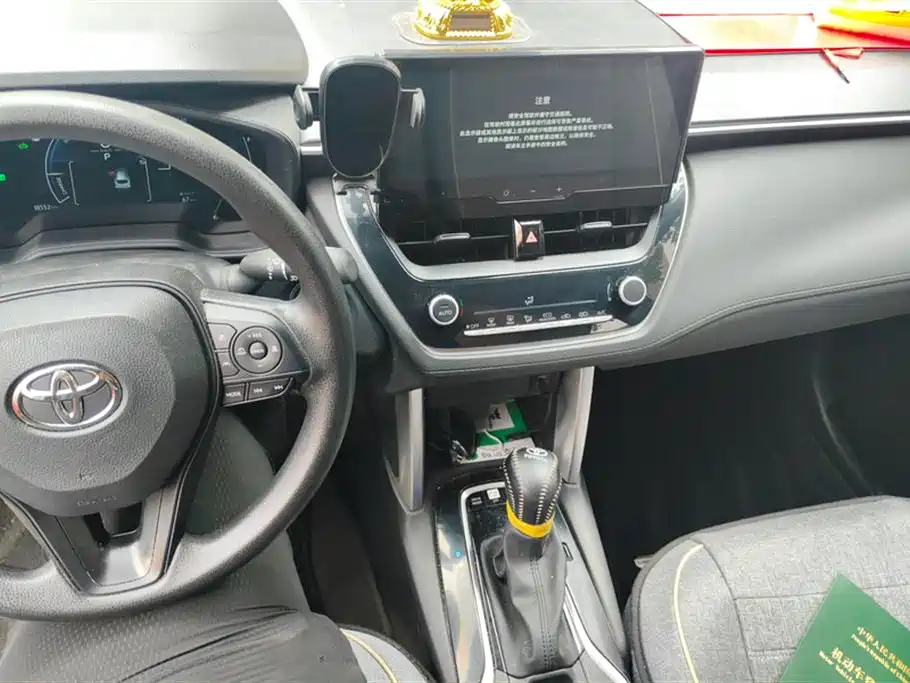 Toyota Corolla Cross 2024 2.0L Smart Hybrid Dual Engine Pioneer Edition фото 13