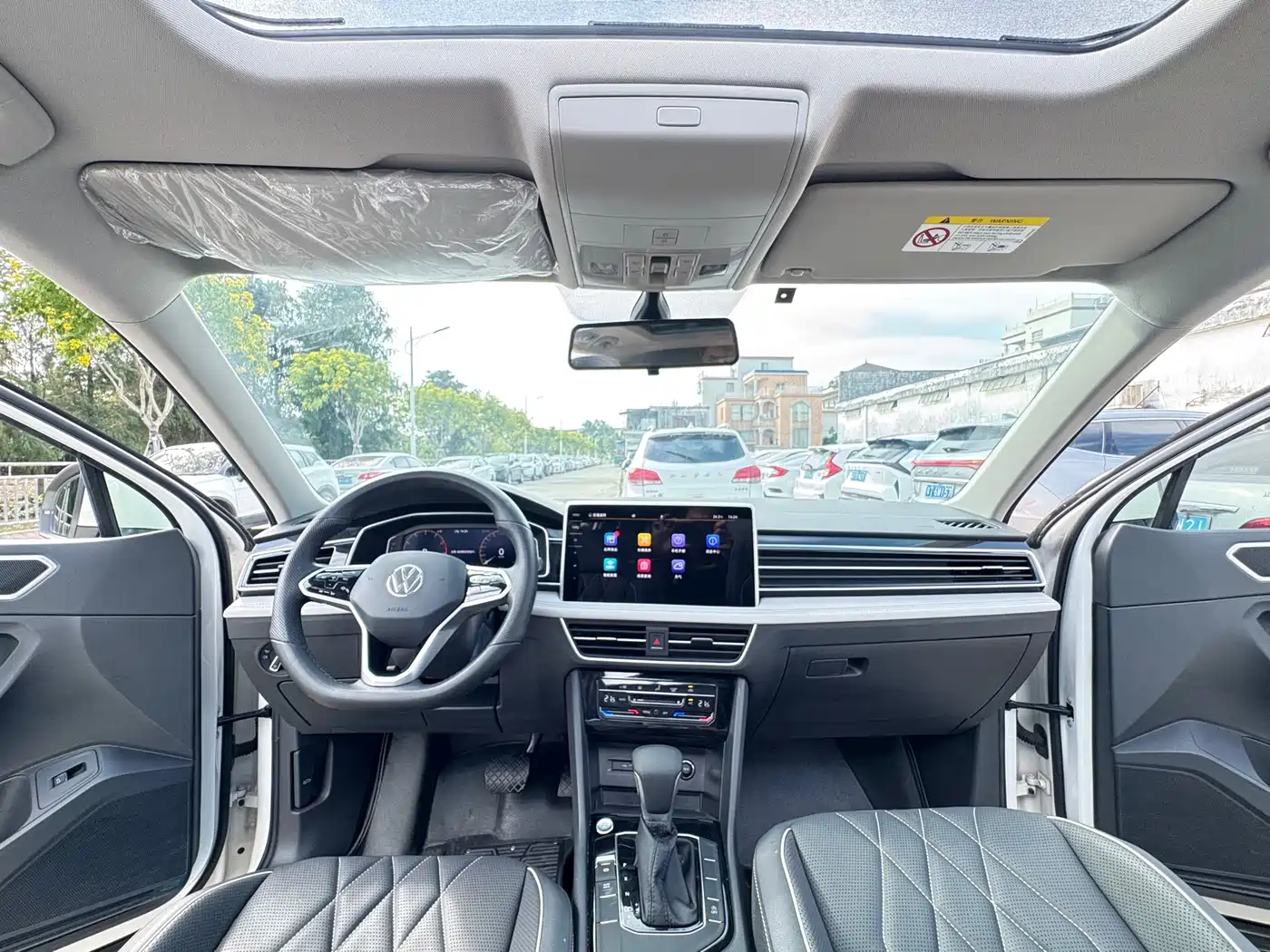 Volkswagen Tiguan L 2022 330TSI Auto 2WD R-Line Premium Edition фото 13