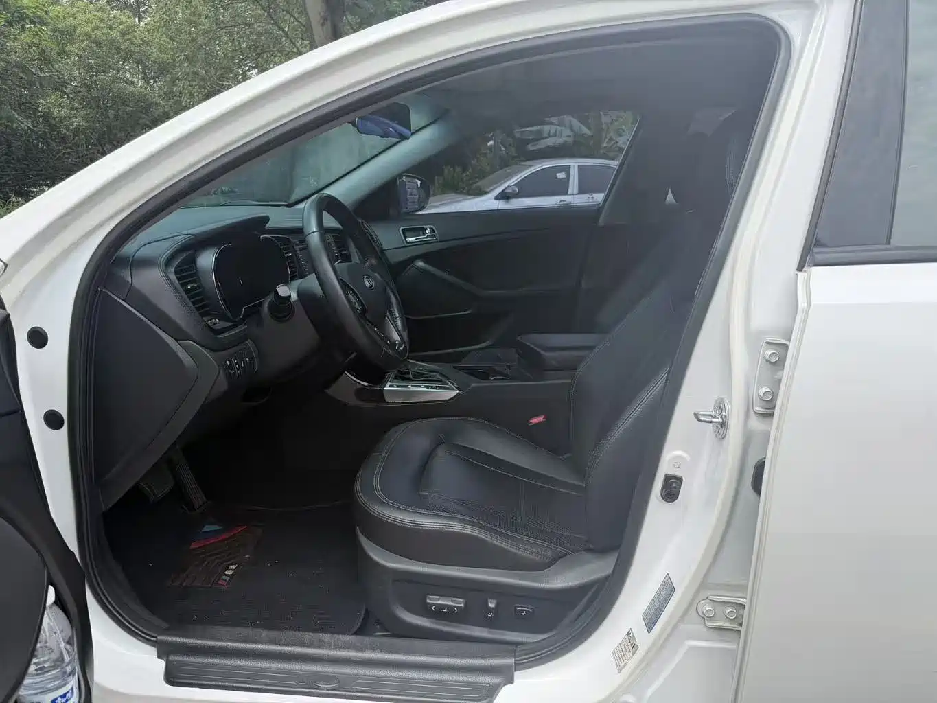Kia K5 2012 2012 2.0L Automatic GLS