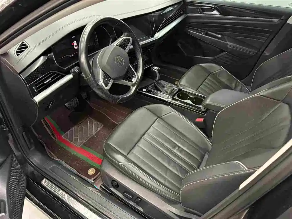 Volkswagen Passat 2022 330TSI Starlight Elite Edition фото 4