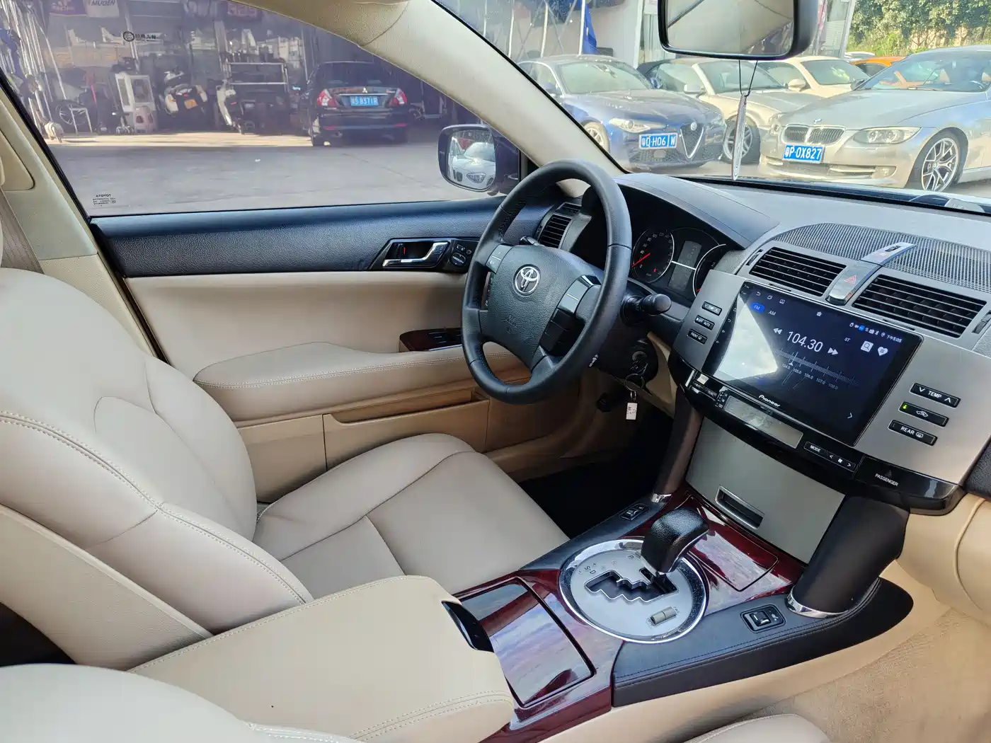Toyota Reiz 2008 2.5S Special Navigation Edition фото 44