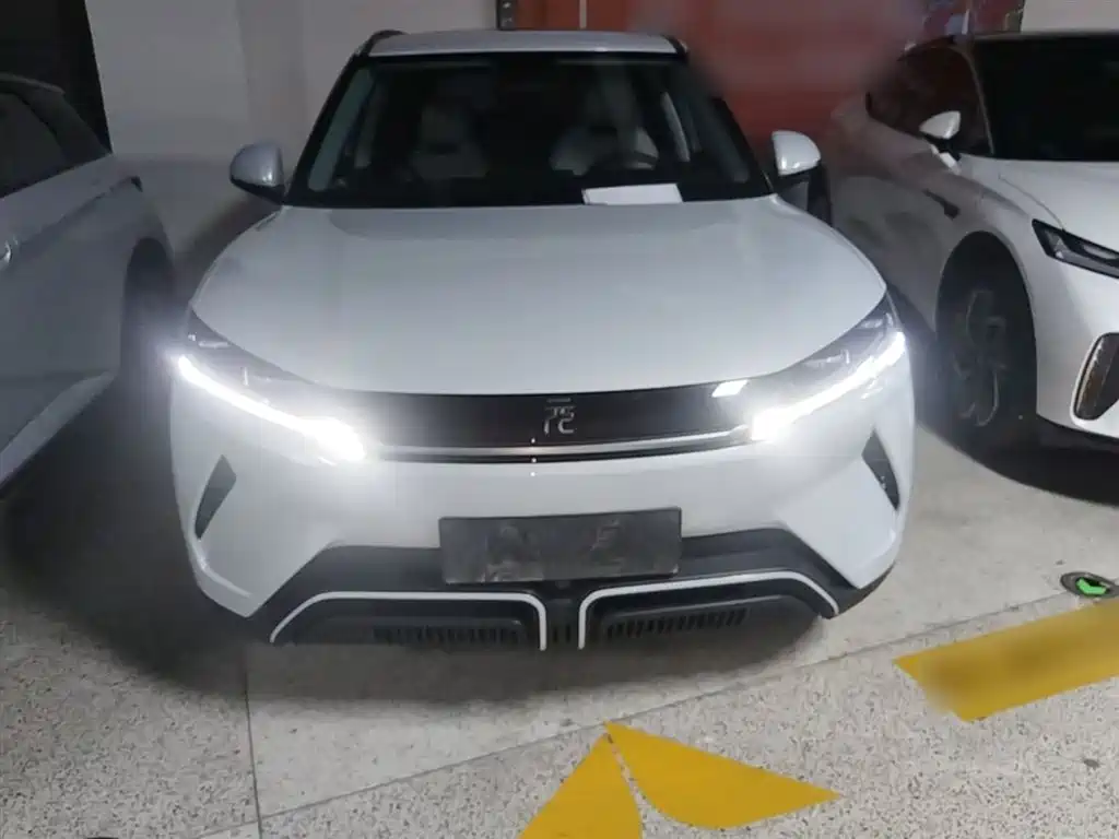 BYD Yuan UP 2024 401KM Surpass Edition фото 3