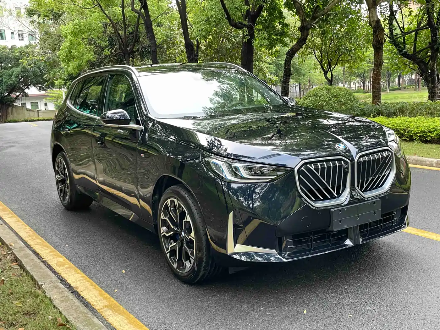 BMW X3 2025 xDrive30L Premium M Sport Package фото 3