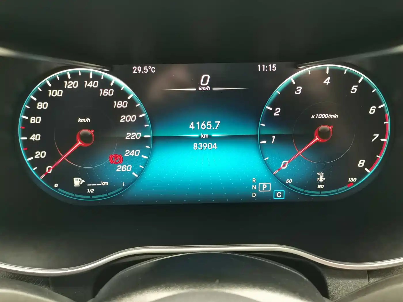 Mercedes-Benz GLC Coupe 2021 GLC 260 4MATIC Coupe SUV фото 28