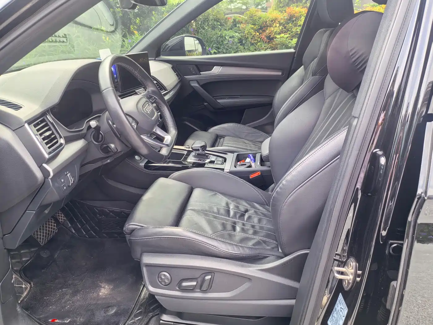AUDI Q5L SPORTBACK