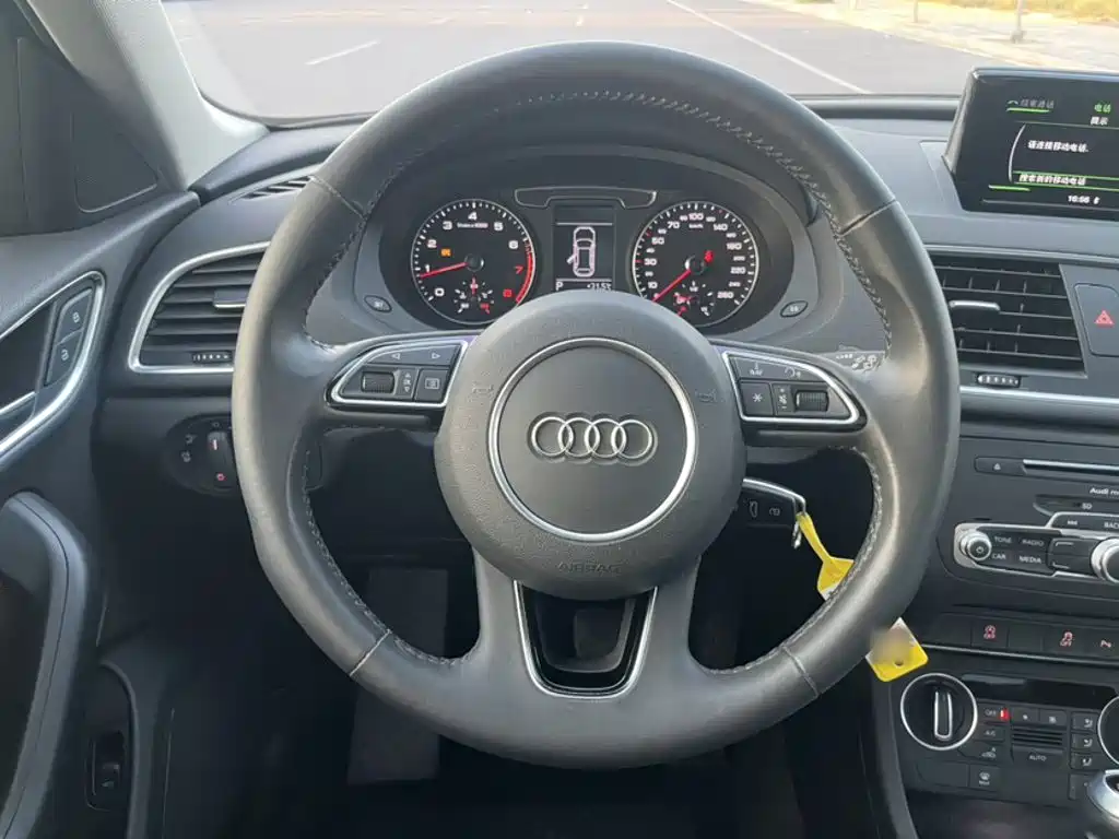 Фото 19 - Audi Q3