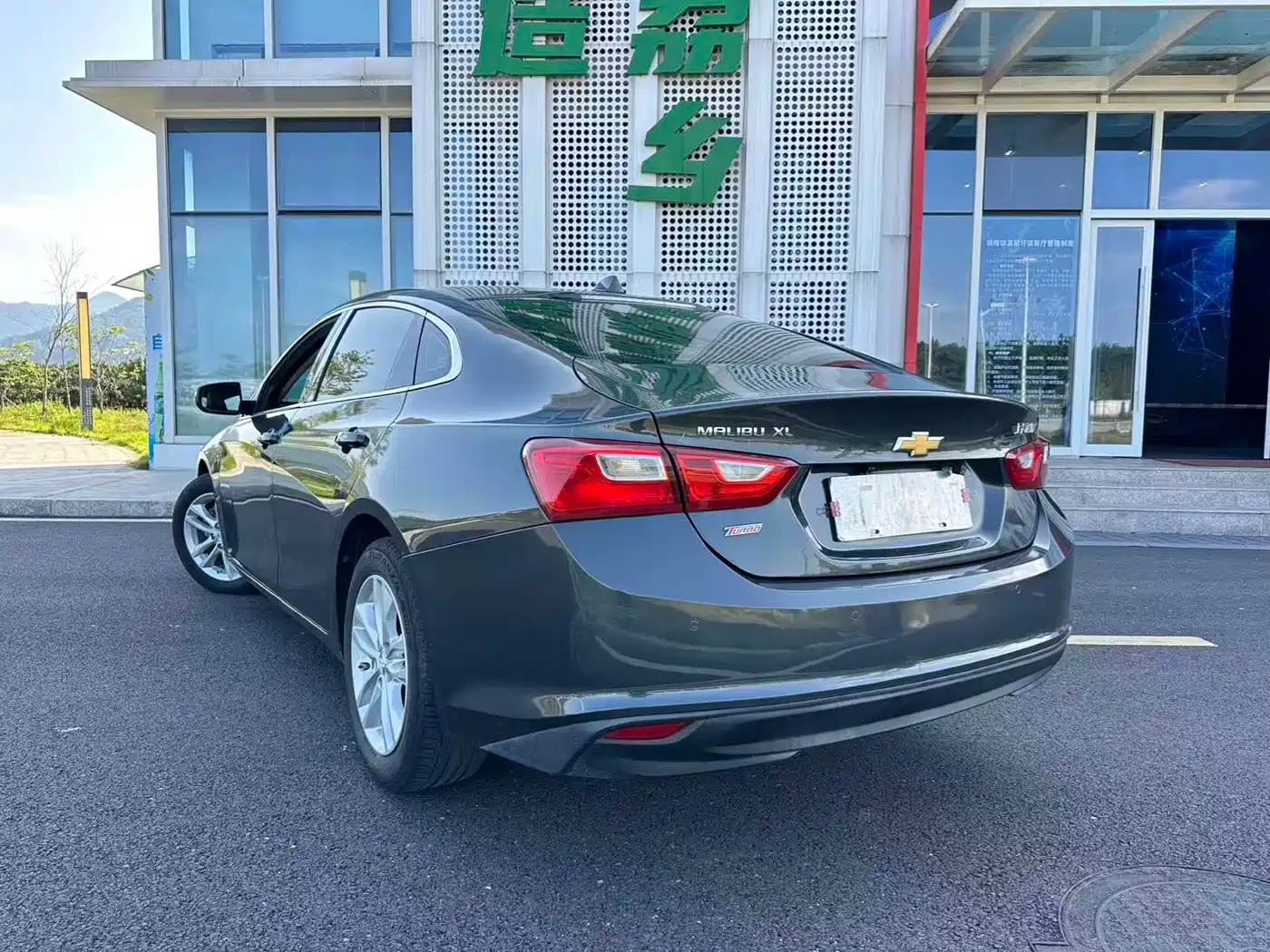 Chevrolet Malibu XL 2016 1.5T Dual-Clutch Ruichi Edition фото 3