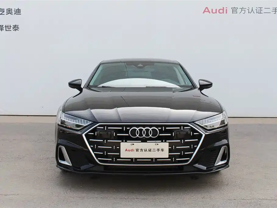 Audi A7L 2024 45TFSI S-line Dream Edition Crystal Package фото 2