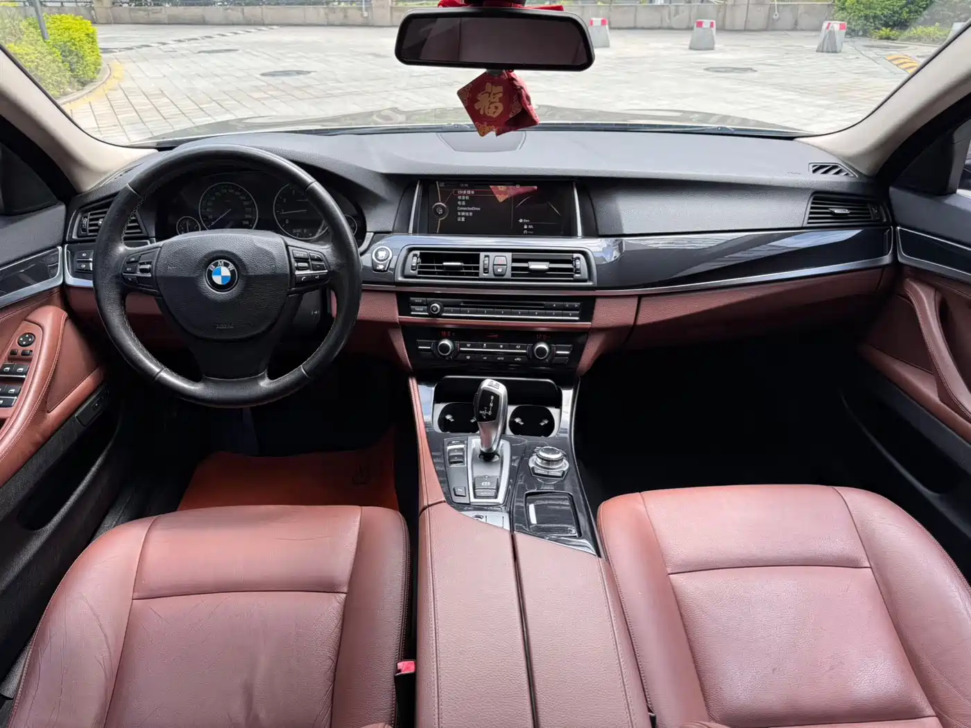 BMW 5 Series 2014 520Li Elegance фото 8