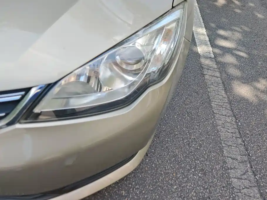 Roewe 360 2017 2017 1.5L Manual Luxury Edition