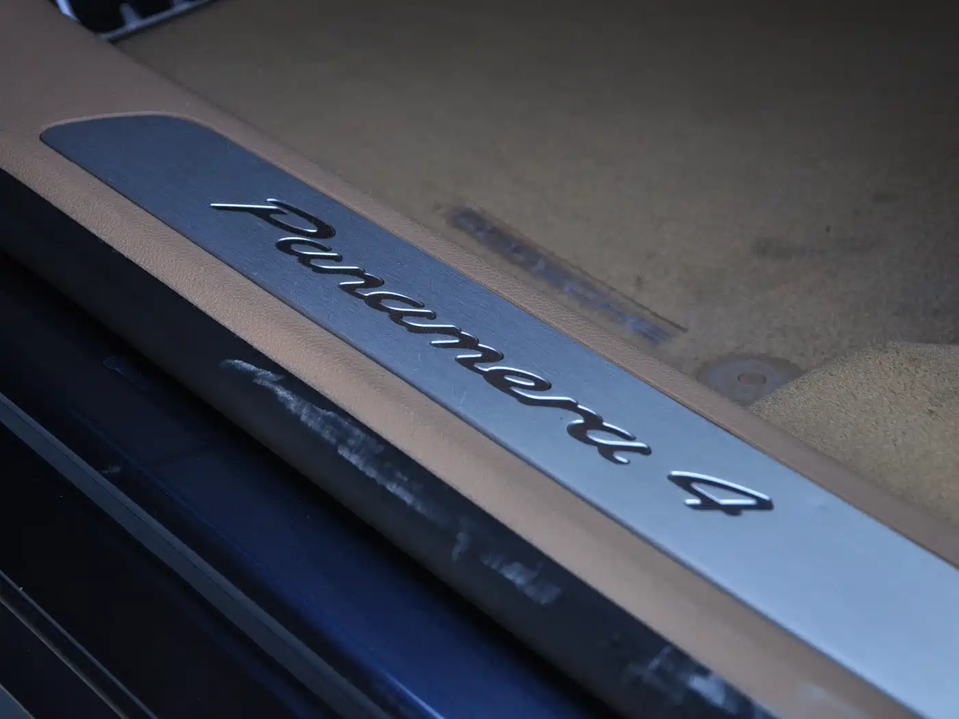 Porsche Panamera 2014 Panamera 4 3.0T фото 13