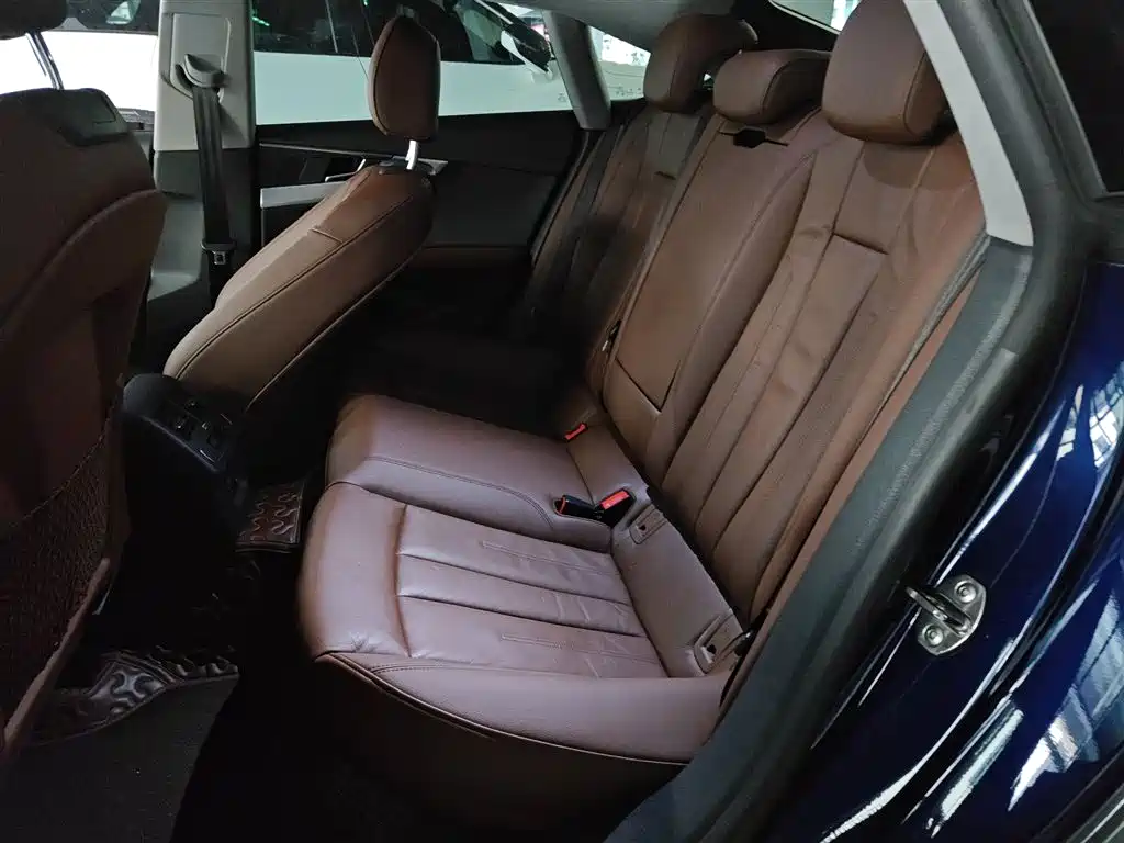 Audi A5 (Import) 2019 Sportback 40 TFSI Fashion фото 17