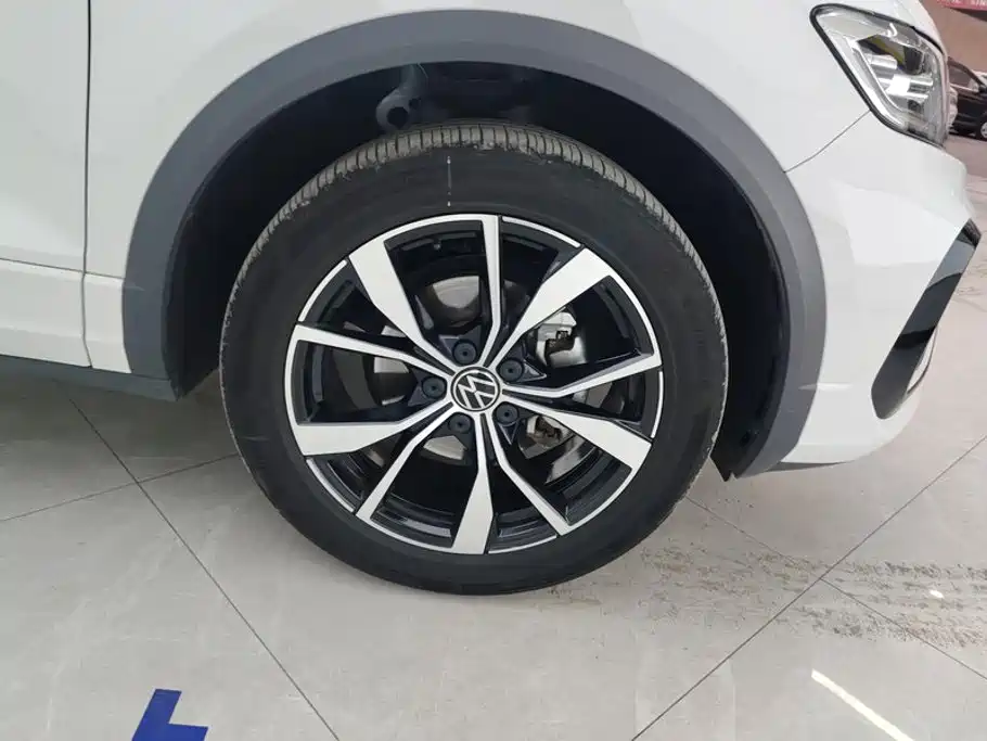 Volkswagen T-ROC 2024 2024 300TSI DSG 2WD Morning Light Edition