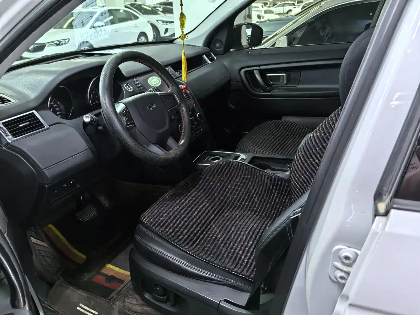 Land Rover Discovery Sport 2016 2.0T S фото 6