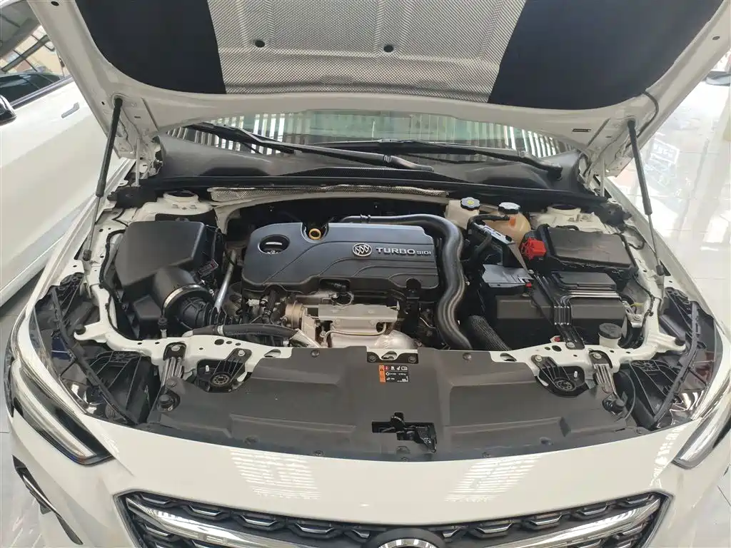 BUICK REGAL