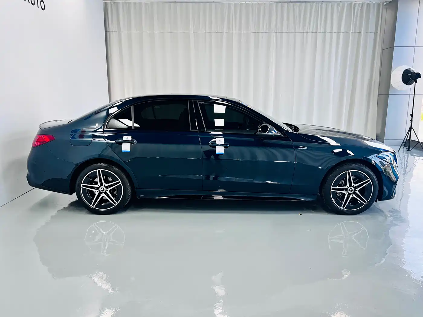 Mercedes-Benz C-Class 2023 C 260 L Night Edition Sport фото 5