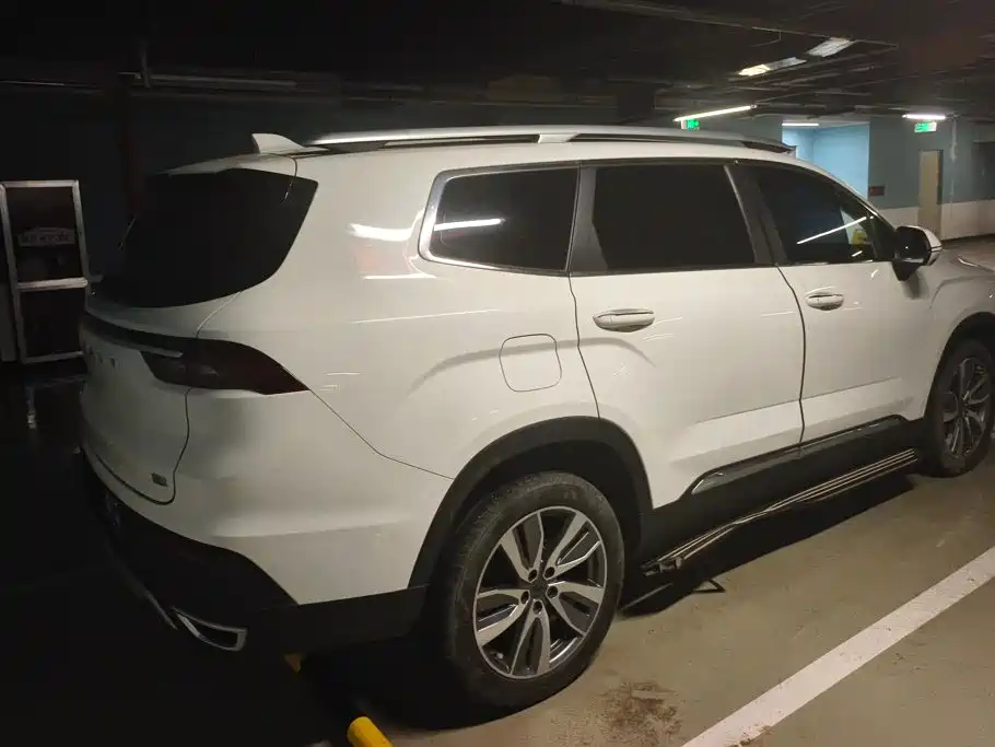 Geely Haoyue 2021 2022 1.8TD DCT Luxury 7-Seater