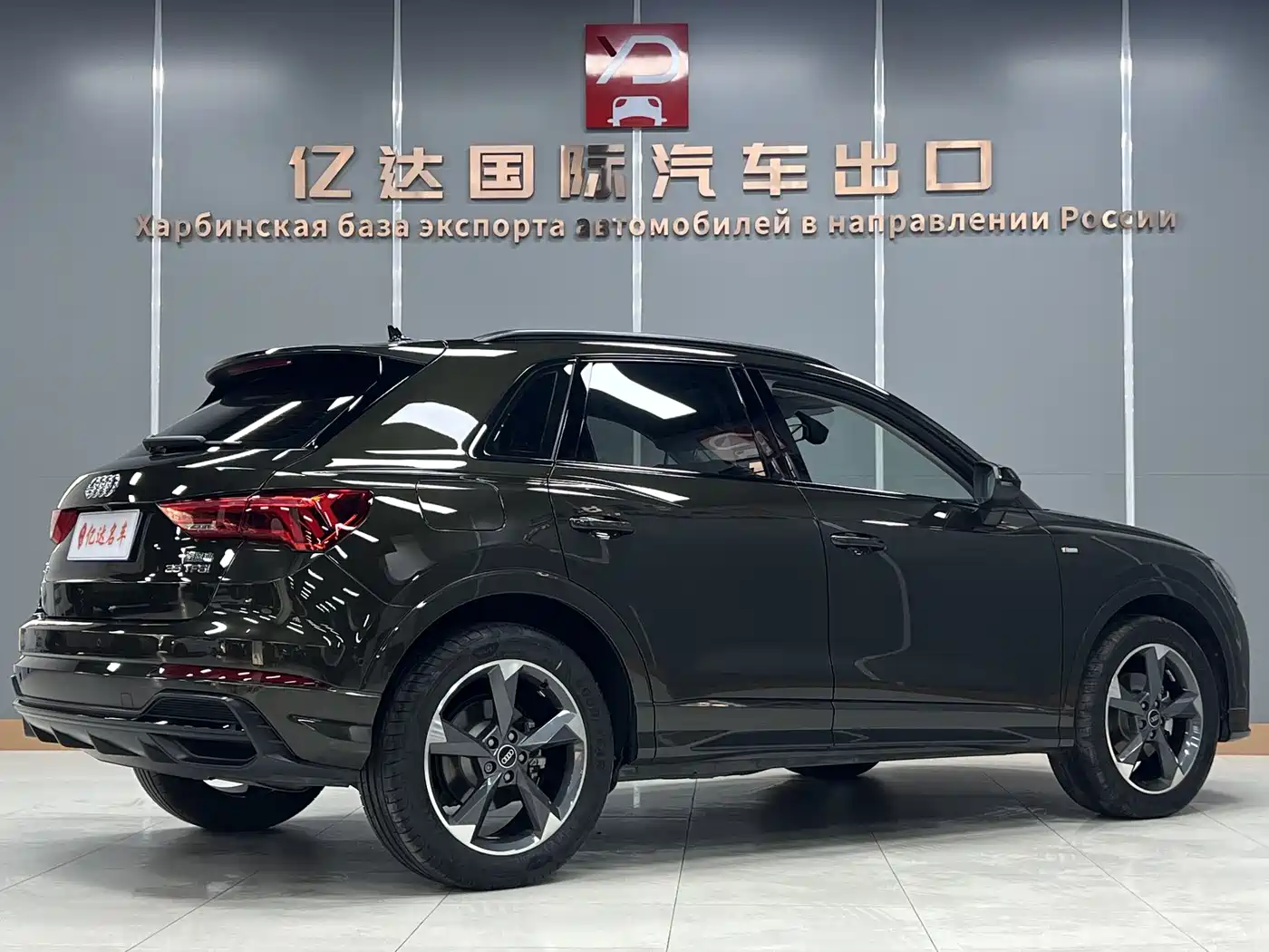 Audi Q3 2022 35 TFSI Fashion Dynamic фото 6