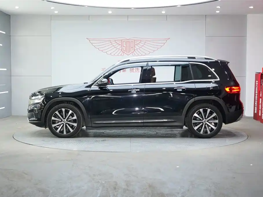 Mercedes-Benz GLB 2024 GLB 220 Fashion фото 2