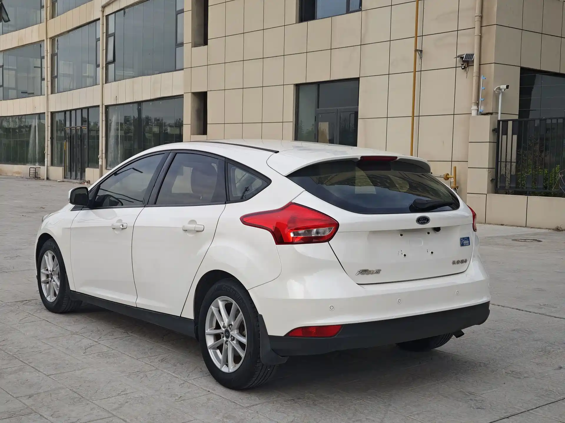 Фото 5 - Ford Focus