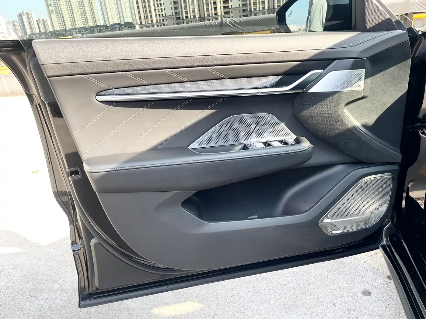 ZEEKR EXTREME KRYPTON 001