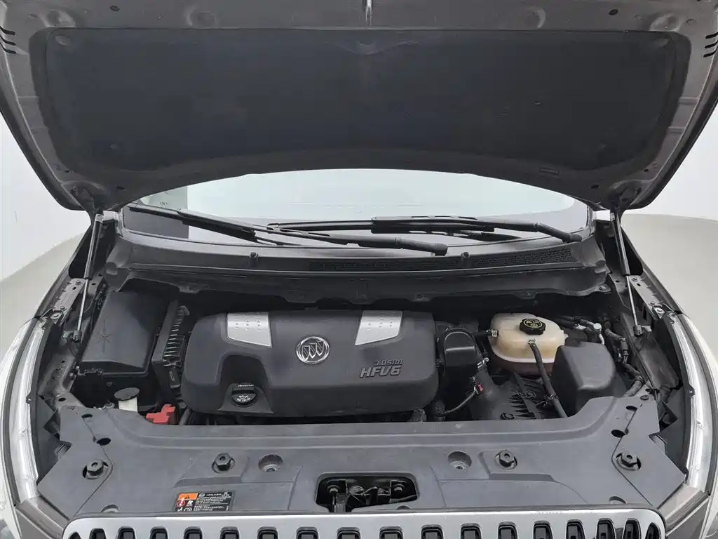 Buick GL8 2013 3.0L XT Luxury Business Flagship Edition фото 6