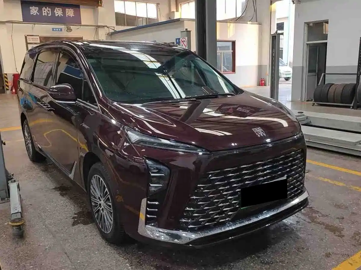 Similar car