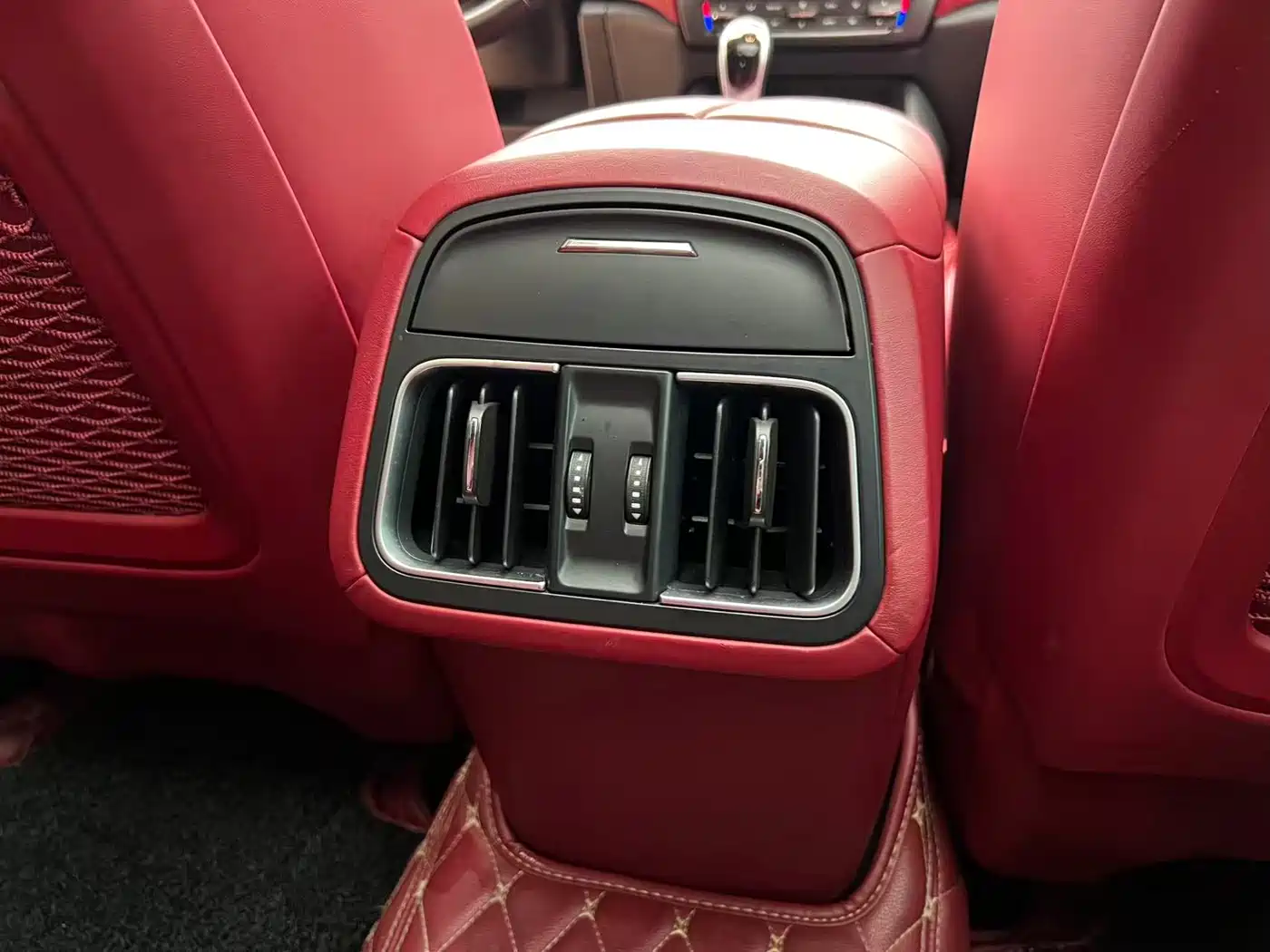 Maserati Levante 2016 2016 3.0T Standard