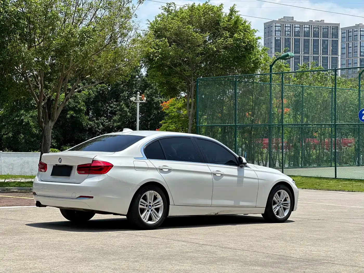 BMW 3 Series 2017 320Li Fashion фото 13
