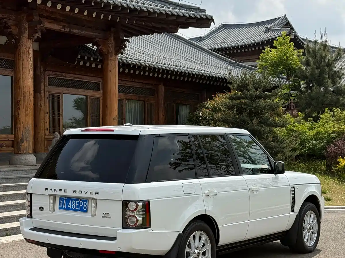 Land Rover Range Rover 2012 4.4 TDV8 фото 42