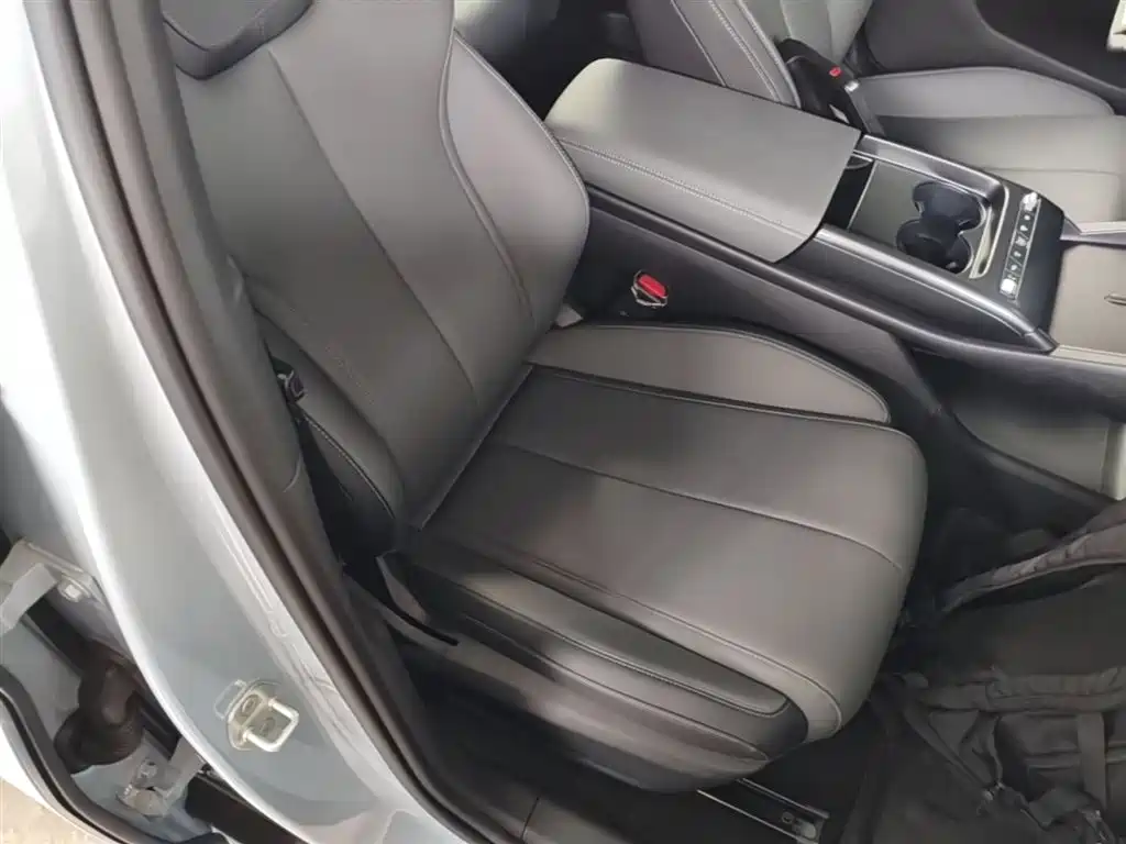 BYD Qin L 2026 DM-i 128KM Progressive фото 25