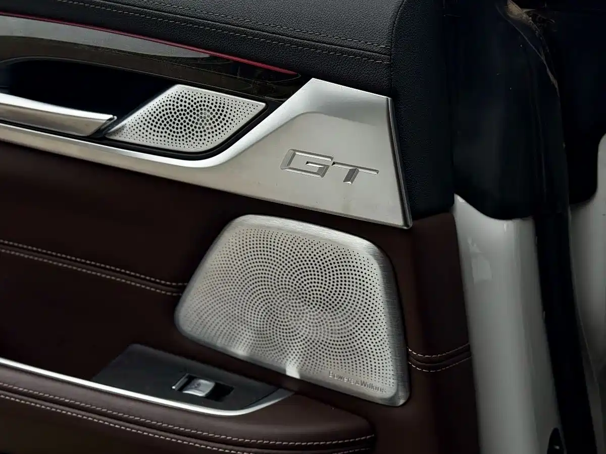 BMW 6 Series GT 2021 630i M Sport Grand Tourer Edition фото 23