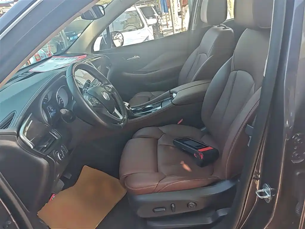 Buick Envision Plus 2017 28T AWD Luxury фото 15