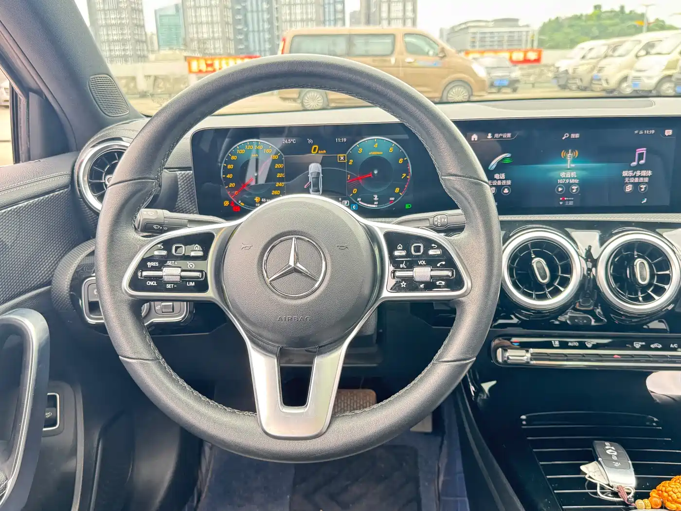 Mercedes-Benz A-Class 2021 A 200 L Sport Sedan Dynamic Type фото 8