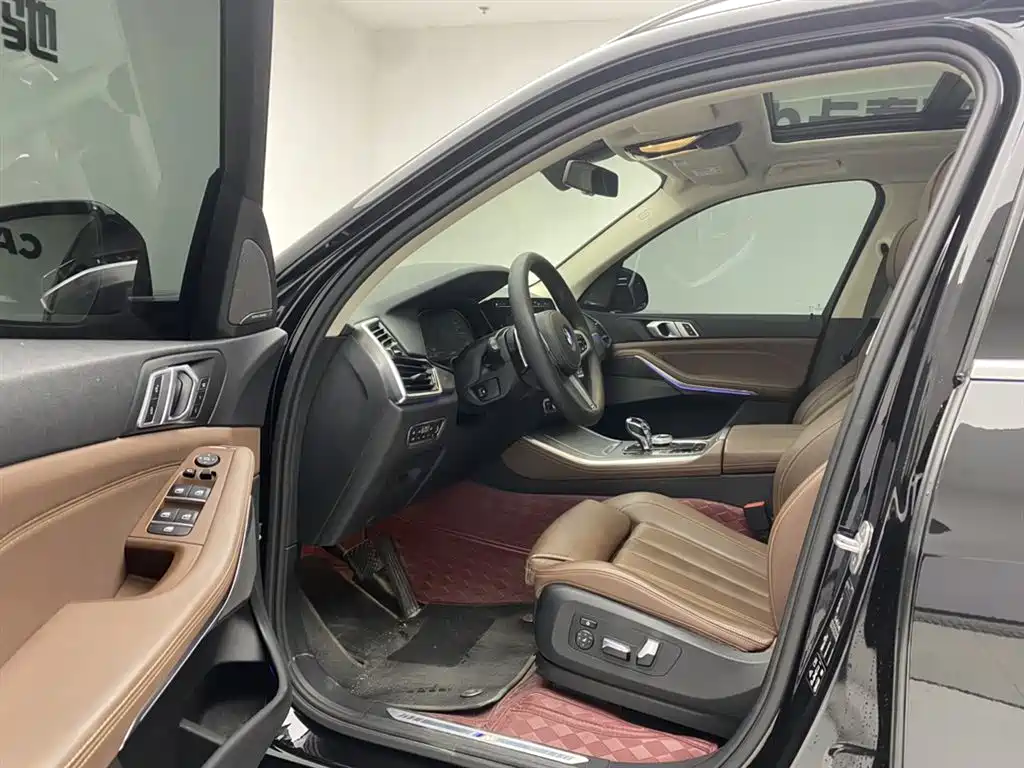 BMW X5 (Import) 2019 xDrive40i M Sport Package фото 17