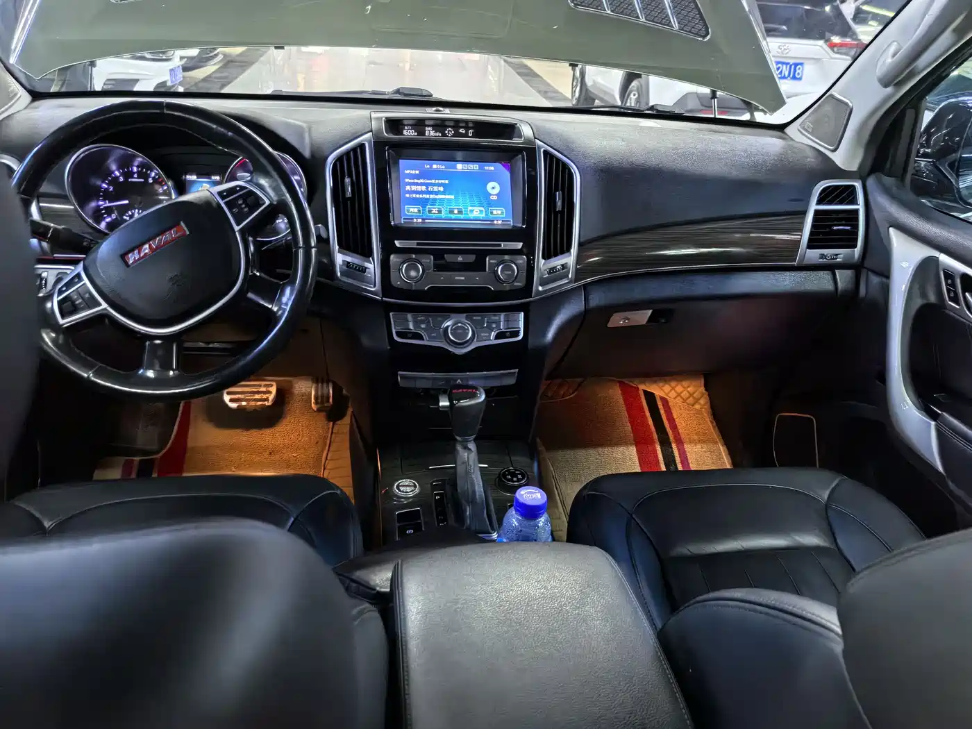 Haval H9 2015 2.0T 4WD Luxury 7-Seater фото 8