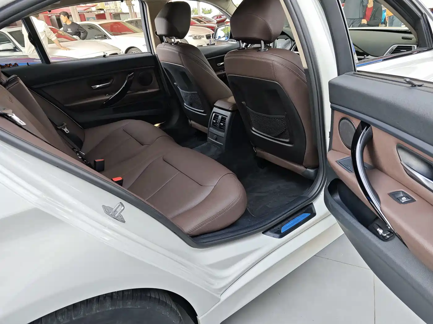 BMW 3 Series 2018 320Li Leading M Sport Package фото 6