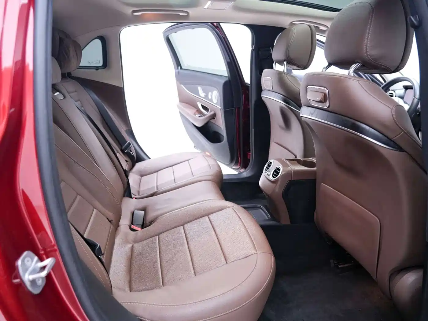 Mercedes-Benz E-Class 2019 Facelift E 300 L Sport Luxury фото 13