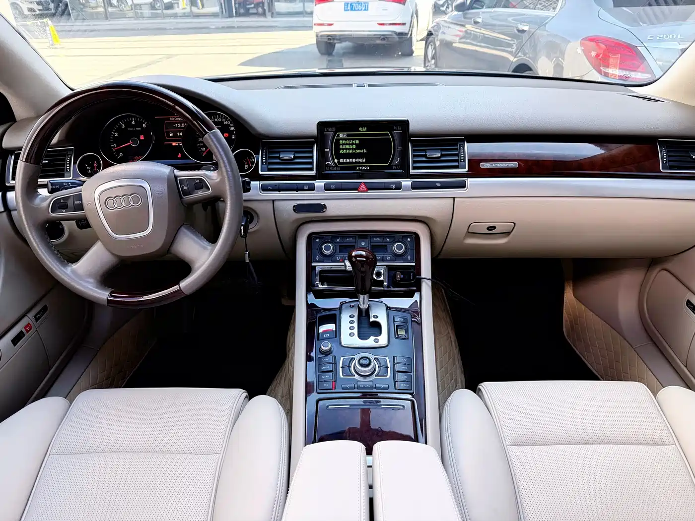 Audi A8 2008 A8L 4.2 FSI Prestige фото 40
