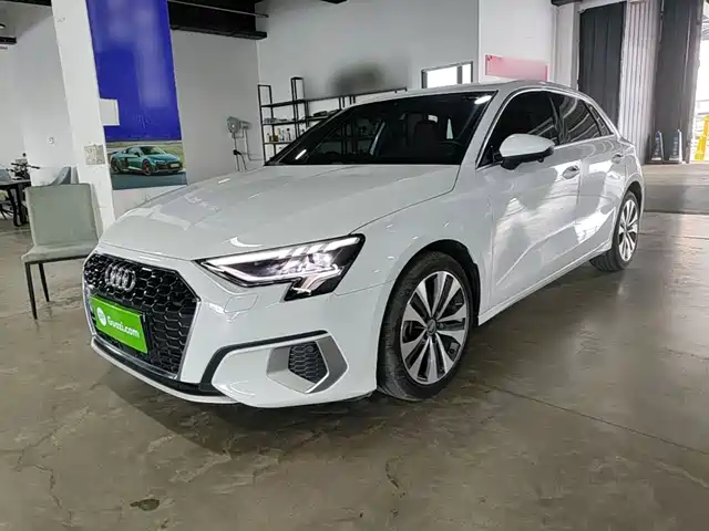 Audi A3 Sportback 35 TFSI, Advance Elegant