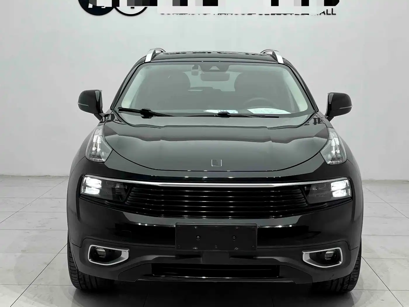 Lynk & Co 01 2017 2.0T 2WD Pro Version фото 2