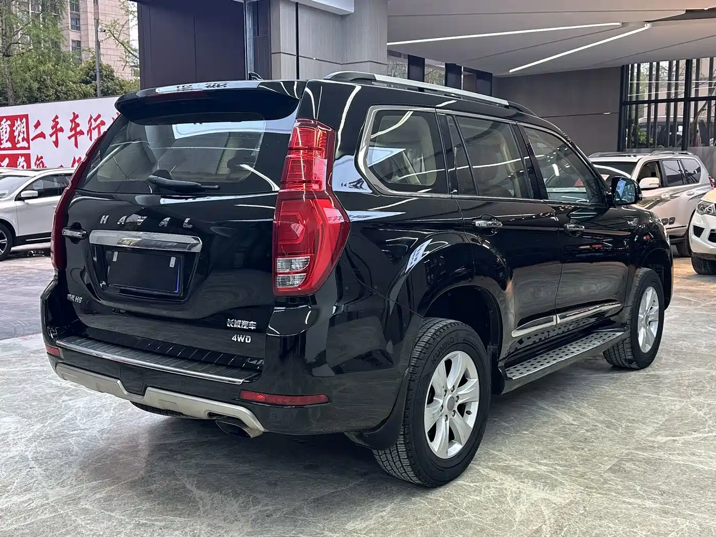 Haval H9 2015 2015 2.0T 4WD Luxury 7-Seater