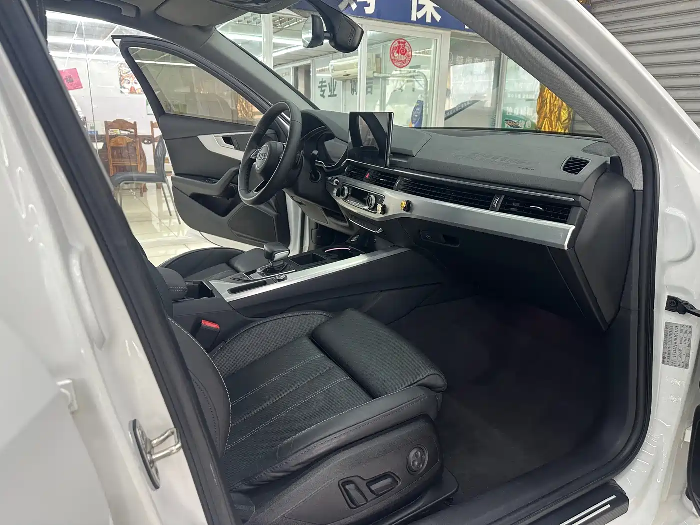 Audi A4L 2020 40 TFSI Luxury Dynamic фото 13