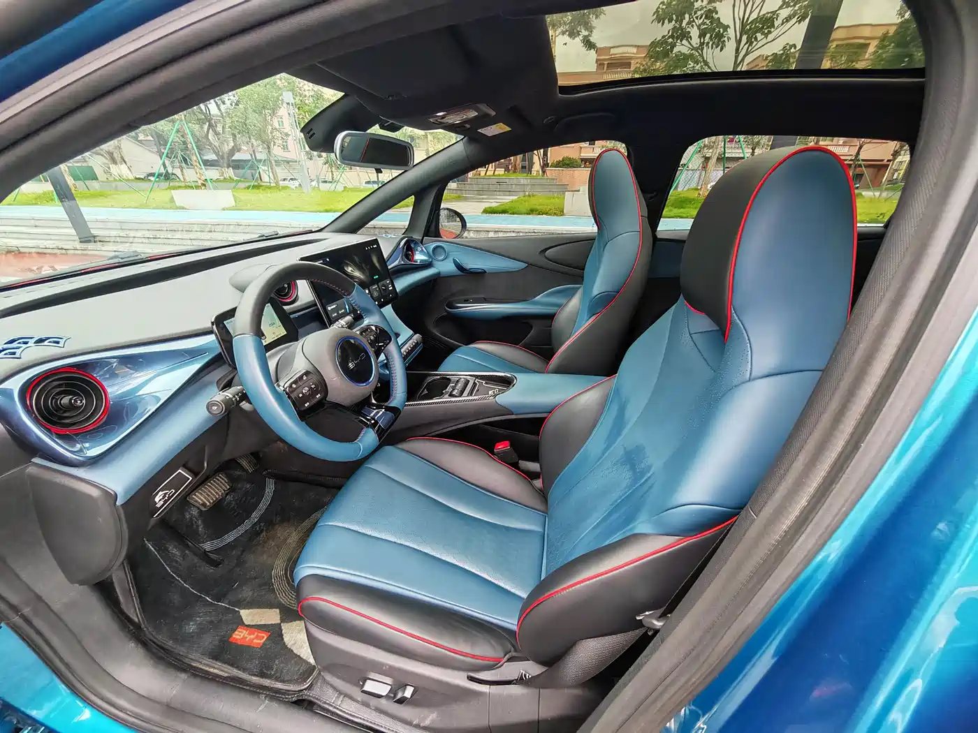 BYD Dolphin 2022 2021 Model 405km Fashion Edition
