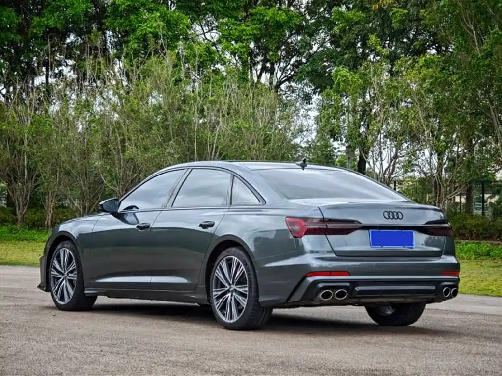 Audi A6L 2019 55 TFSI quattro Exclusive Dynamic фото 9