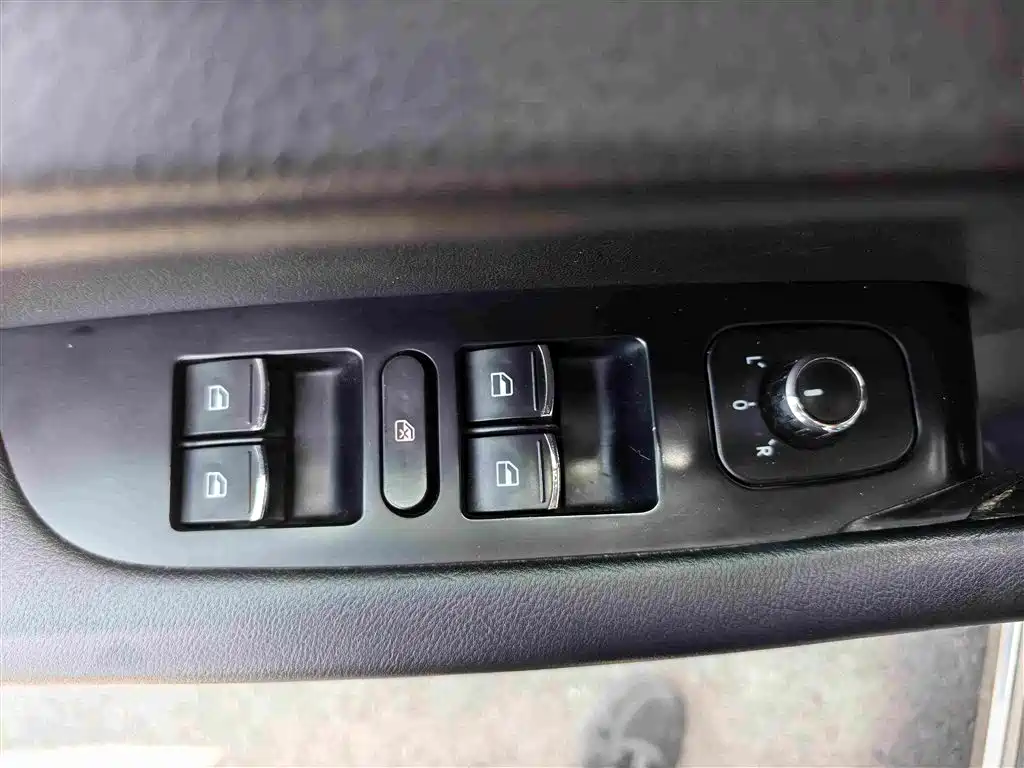 Фото 4 - Haval H6