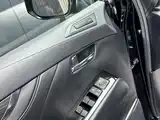 Фото 8 - Lexus LM