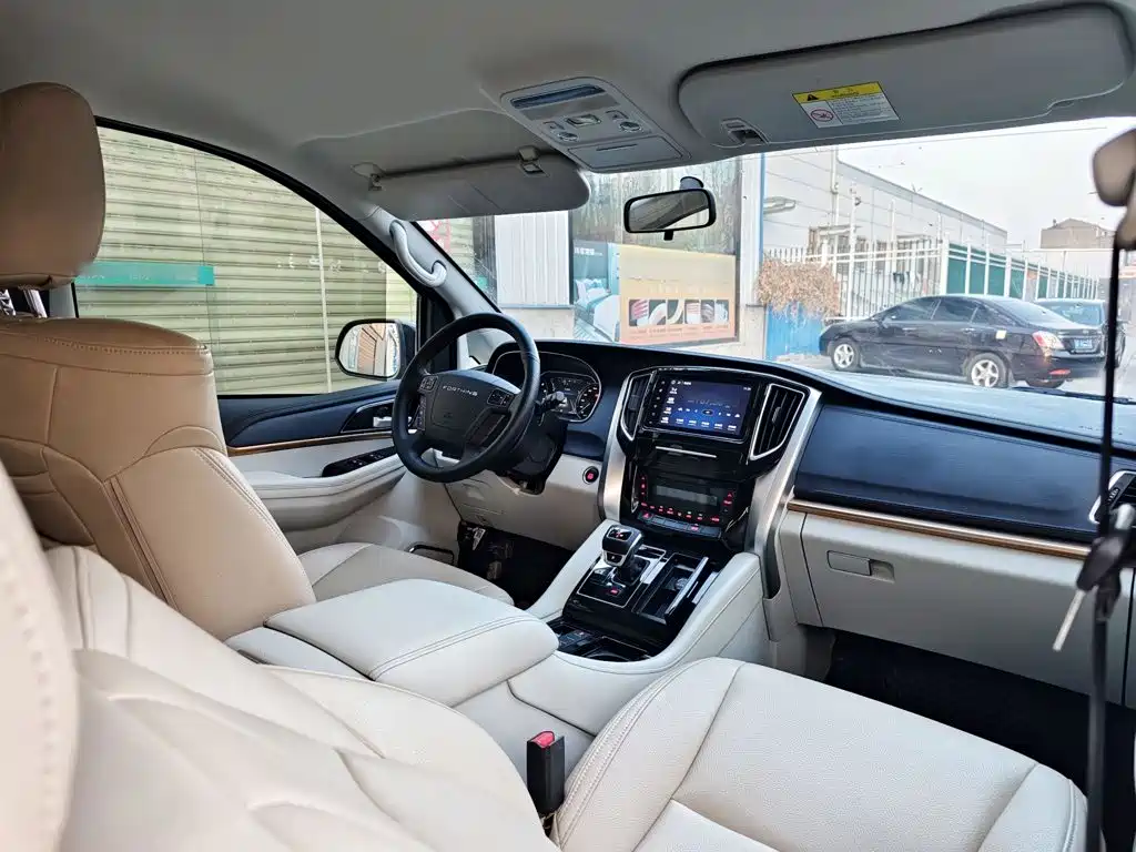 Dongfeng Fengxing Fengxing M7 2022 2022 Noble Series 2.0T Automatic Marquis Edition