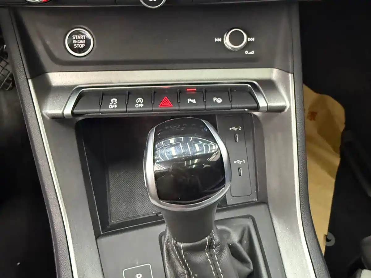 Audi Q3 2022 35 TFSI Fashion Dynamic фото 8